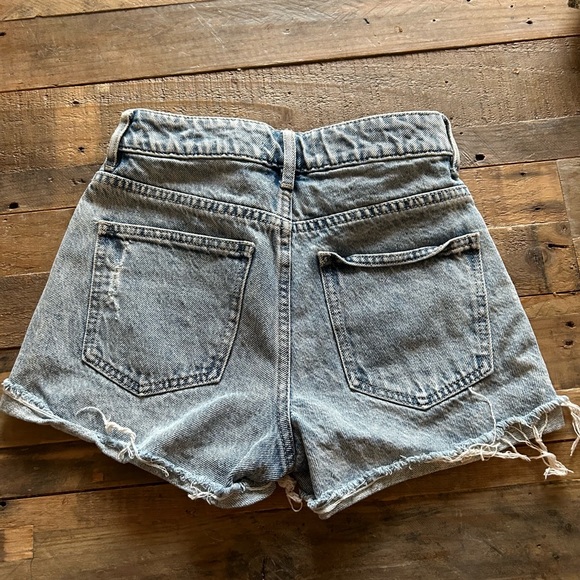 PACSUN high waisted mom short - Picture 2 of 2